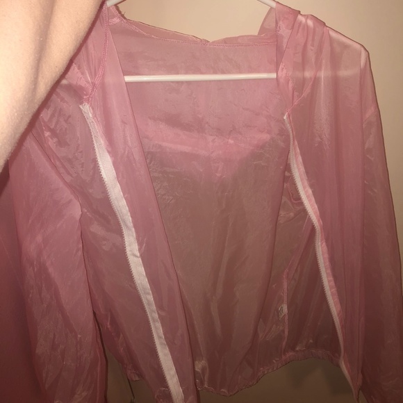 brandy melville pink jacket - Picture 2 of 3